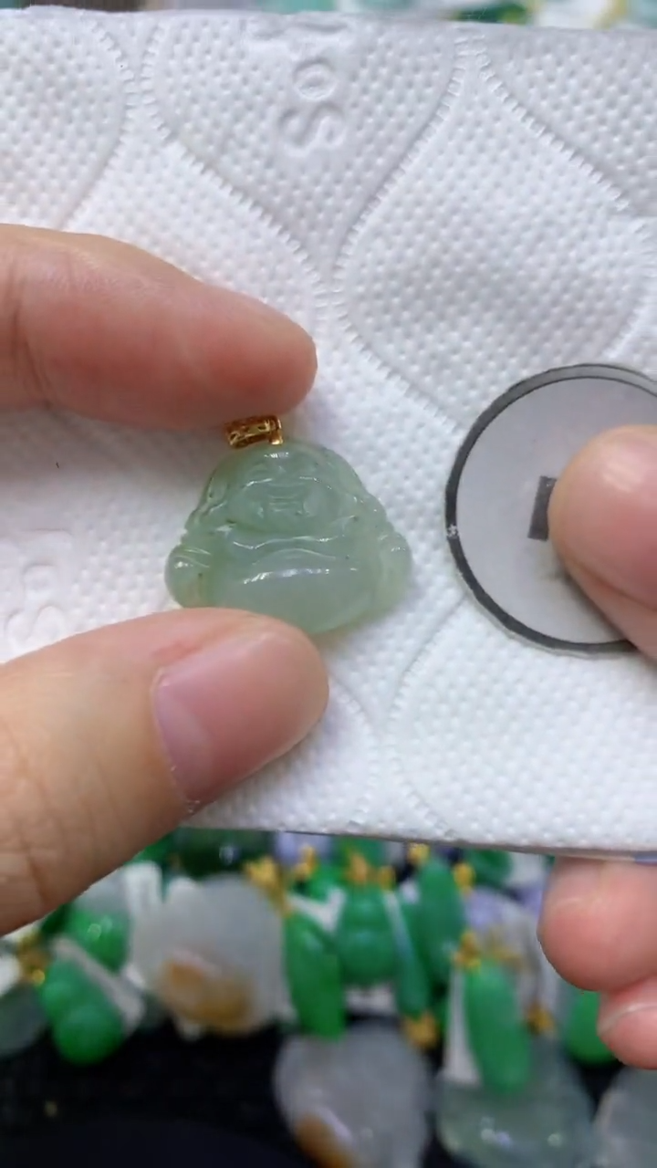 颈饰未镶嵌翡翠天然缅甸翡翠A货