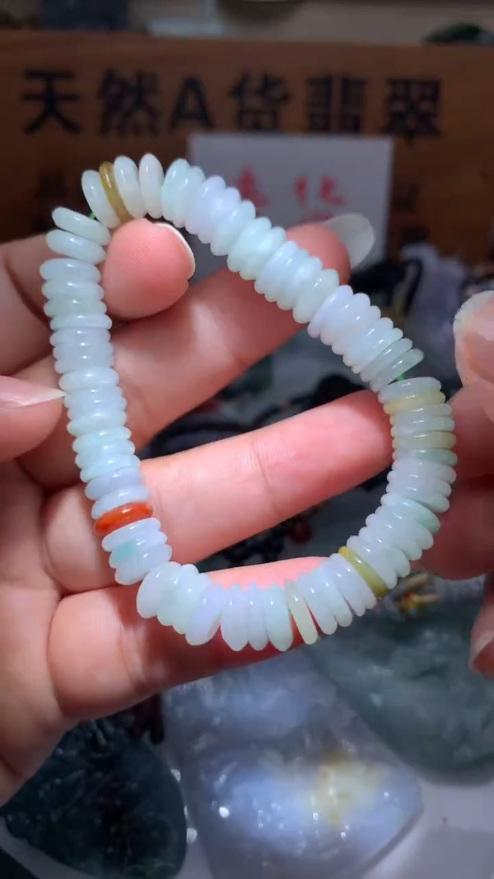 【闪购商品】翡翠颈饰未镶嵌保真天然A货翡翠