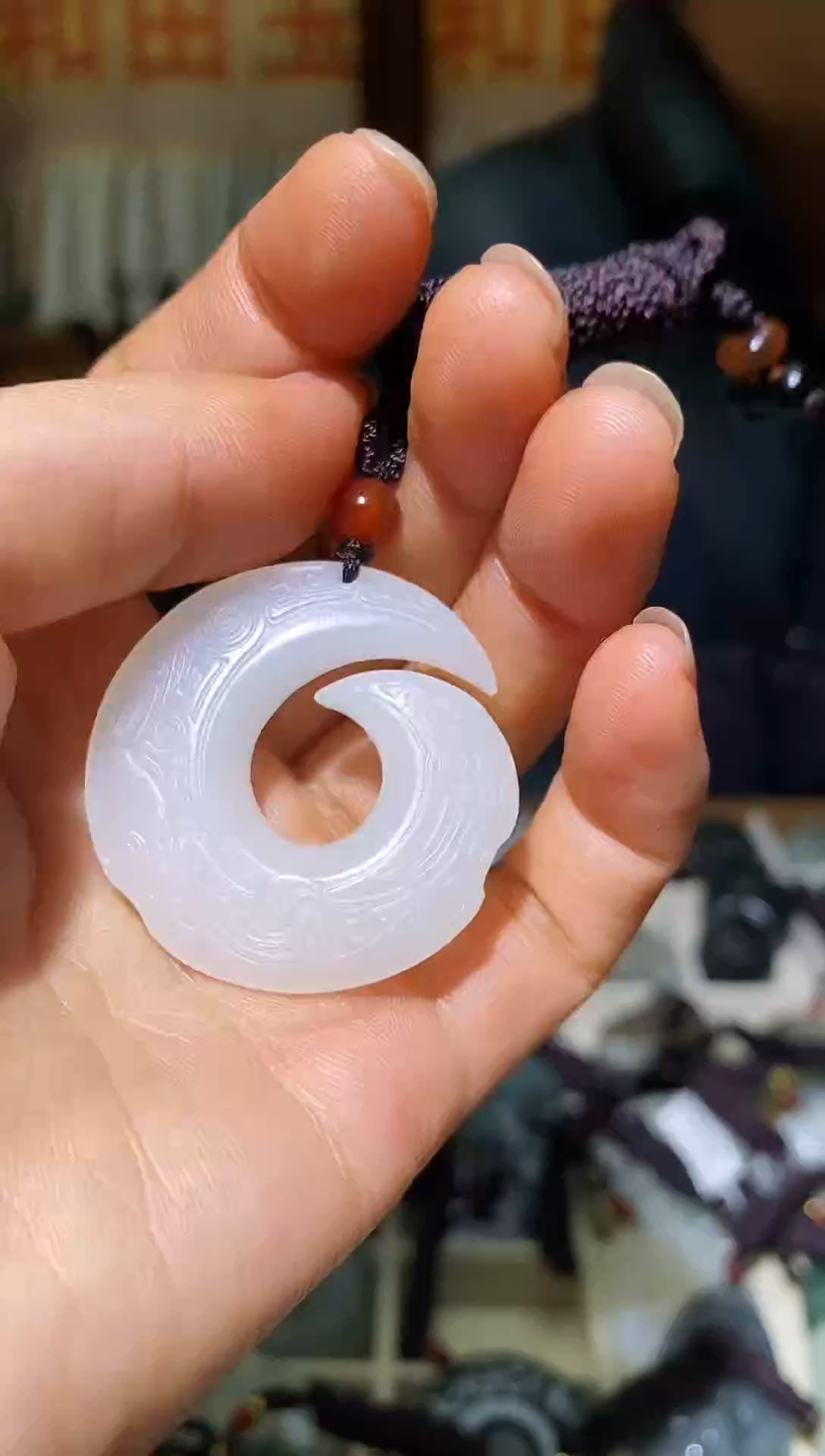 颈饰未镶嵌和田玉3