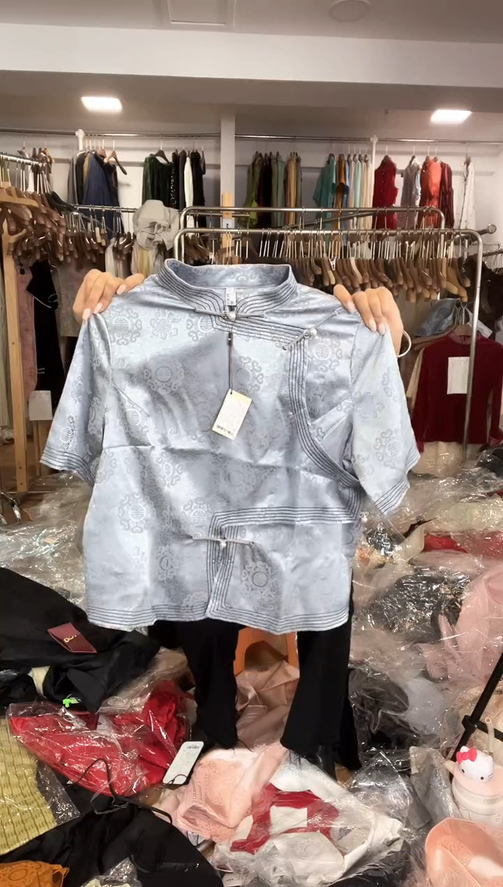 3XL      145     