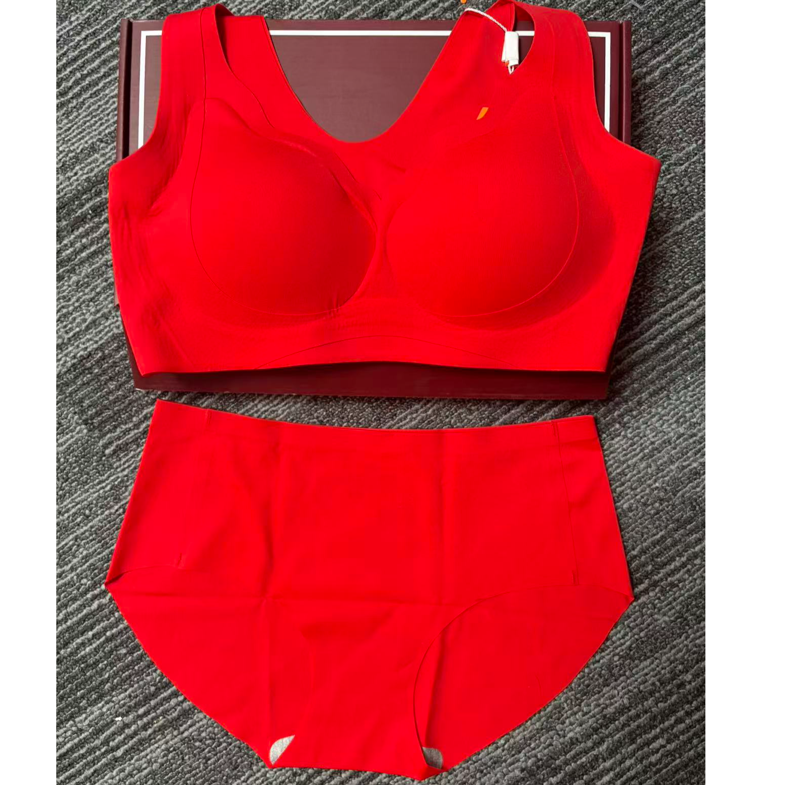 文胸内衣10442001 盒装