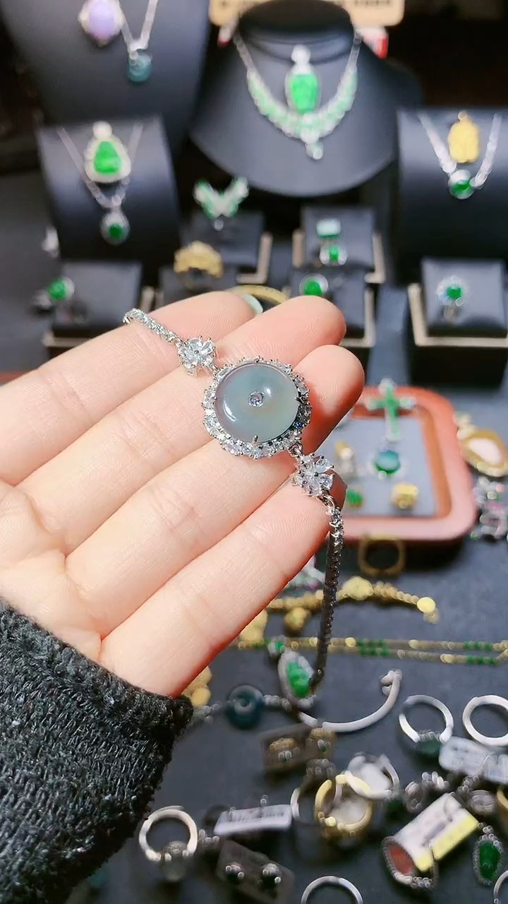 【闪购商品】翡翠手链未镶嵌手链