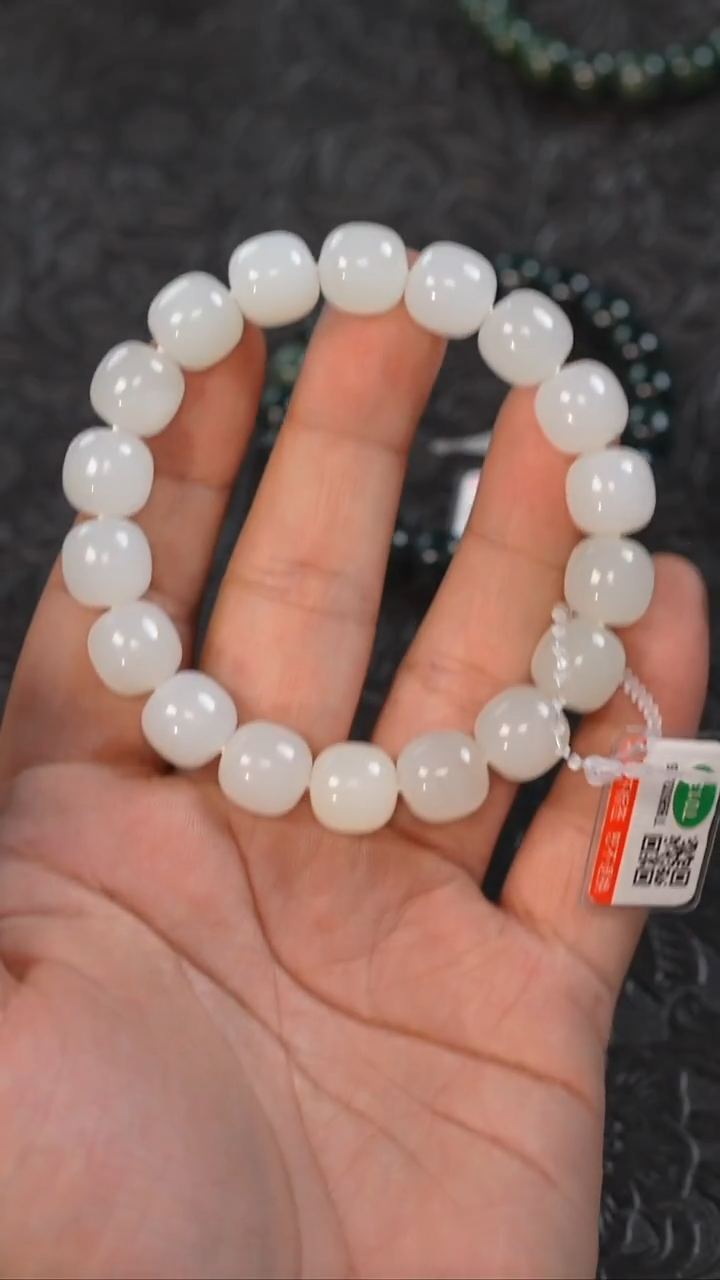 未镶嵌手串和田玉多样性发一件THTY6825