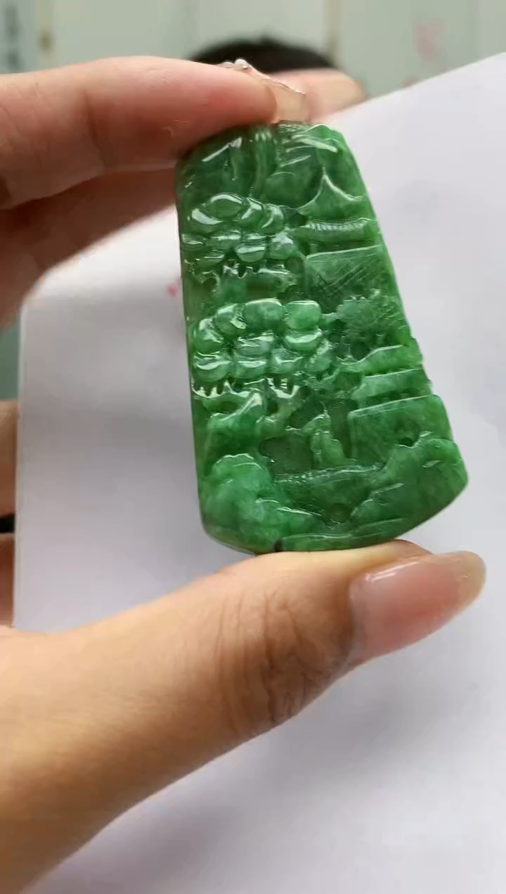 【闪购商品】定制翡翠未镶嵌4852MM-毛货挂件96