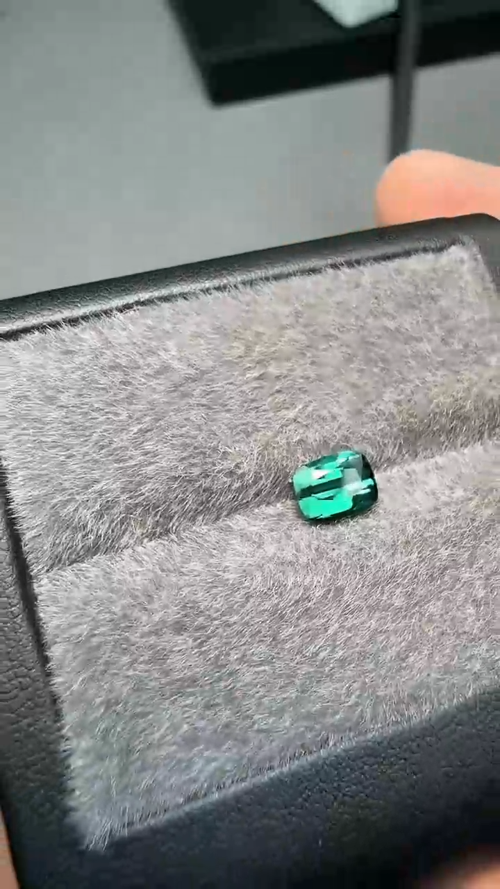 【闪购商品】碧玺拉贡未镶嵌1.1ct-A162-1p