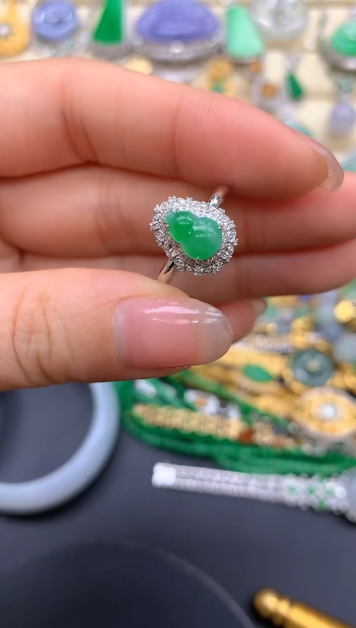 【闪购商品】翡翠戒指18K金镶嵌105-中国好珍宝