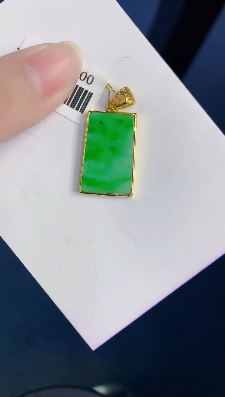 颈饰未镶嵌翡翠天然翡翠缅甸A货