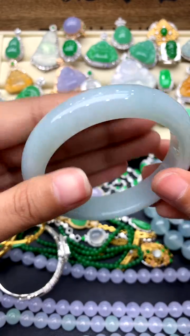 【闪购商品】翡翠手镯未镶嵌320-中国好珍宝