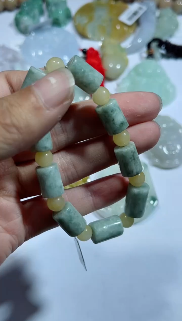 【闪购商品】翡翠吊坠(不含链)未镶嵌00015826