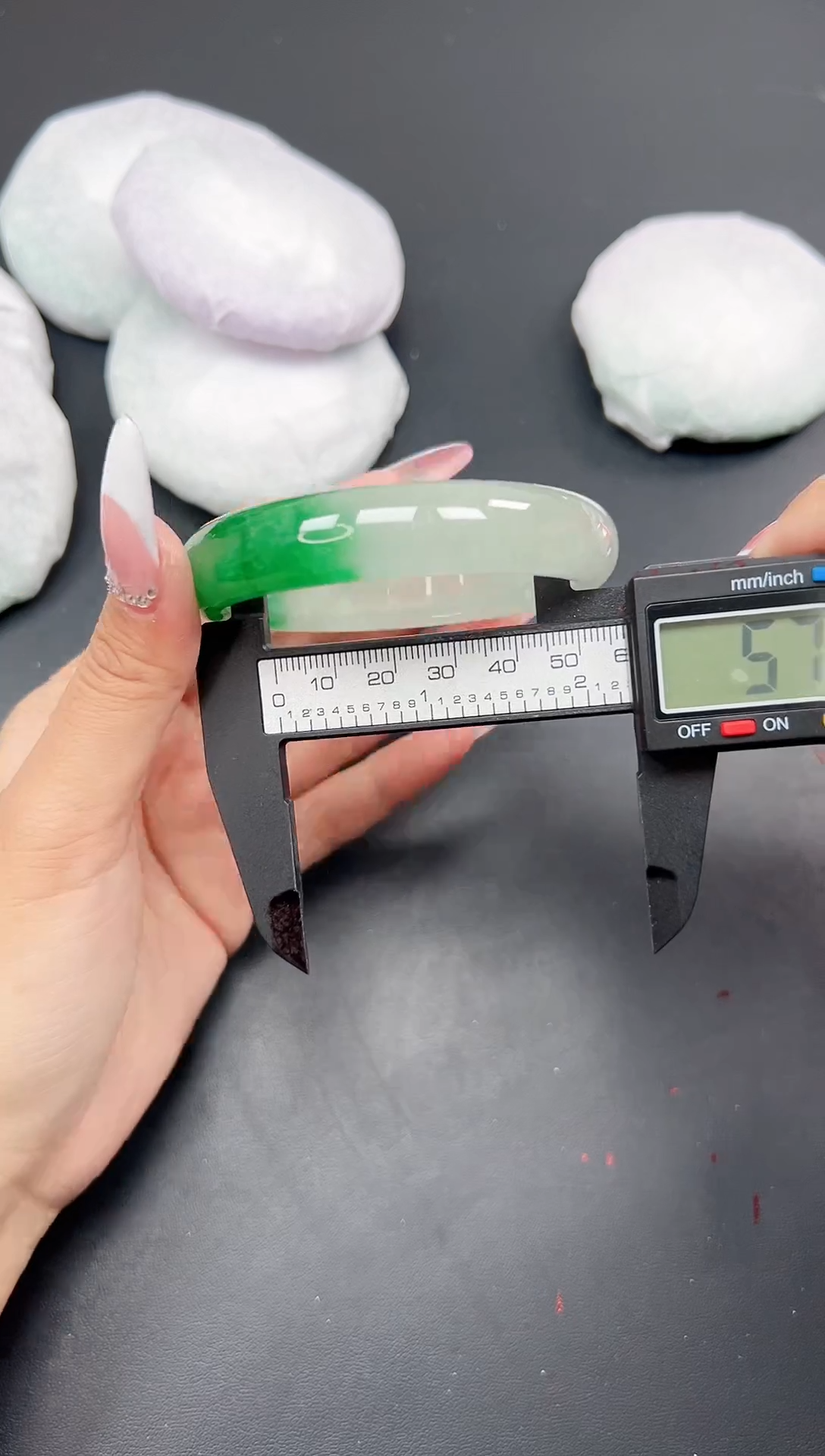 精品手镯 ，一物一拍J-030