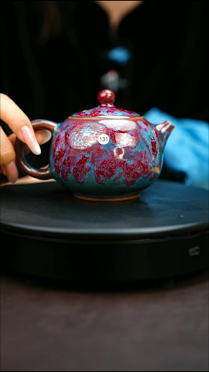 131#原矿钧瓷炉钧釉西施壶