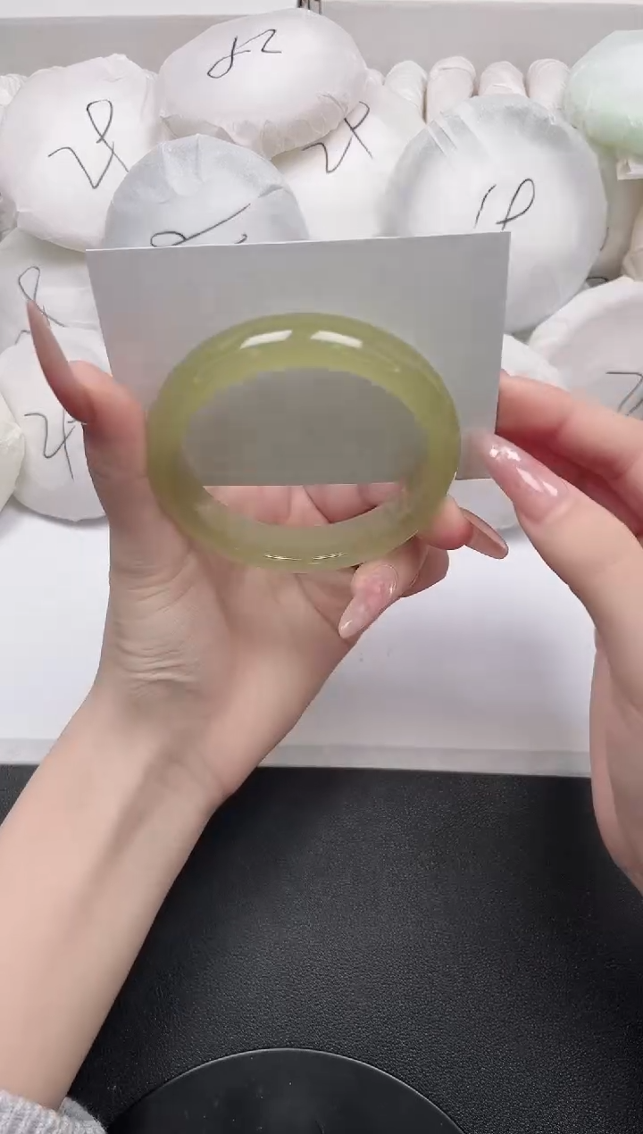 未镶嵌手镯石英质玉6-58.3