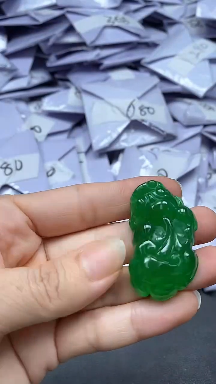 高端甄选吊坠（一物一图）88