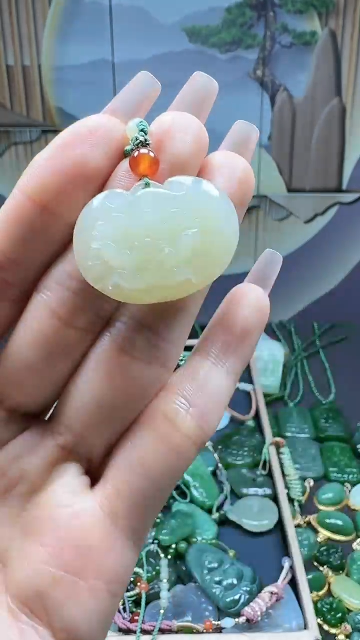 【闪购商品】和田玉挂件未镶嵌1