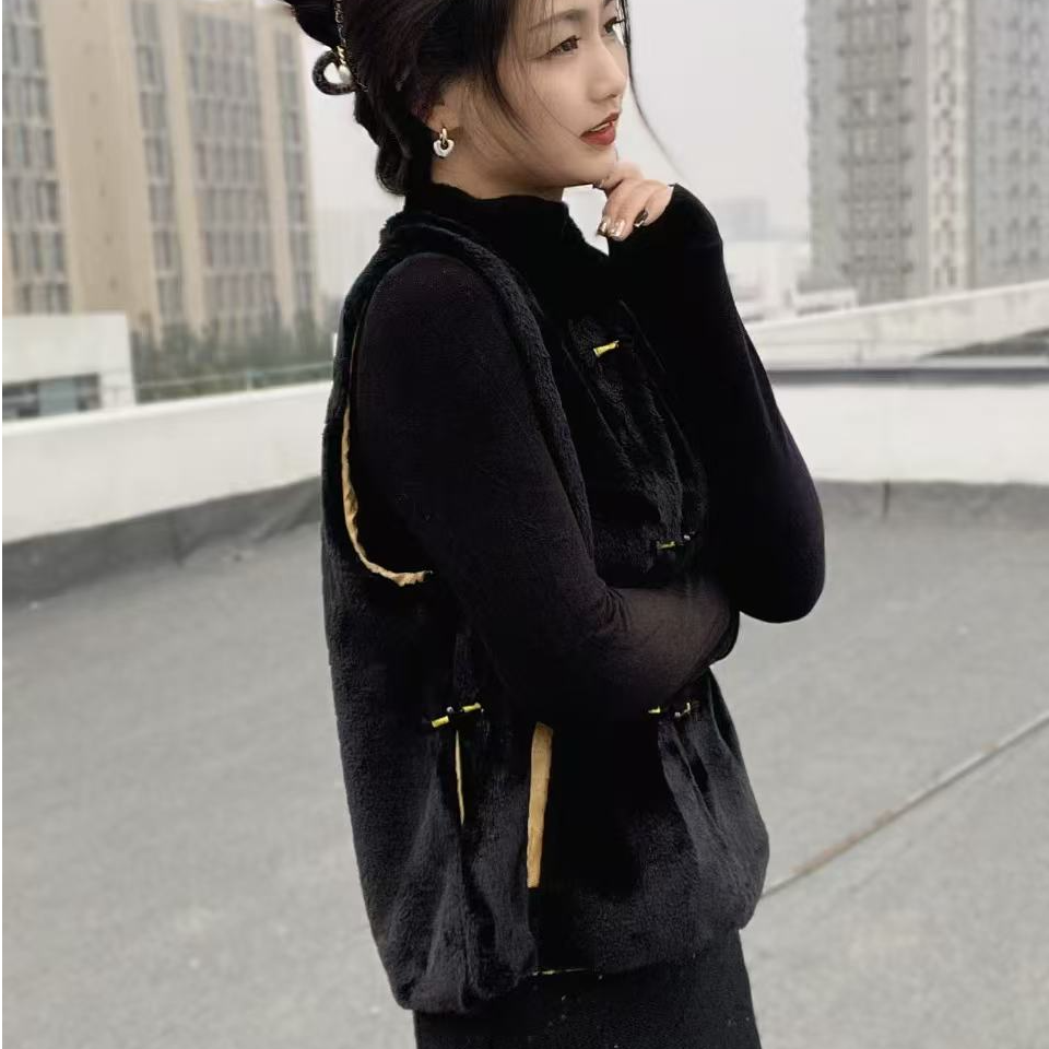 TQC-1022中国民族风冬季立领马夹上衣