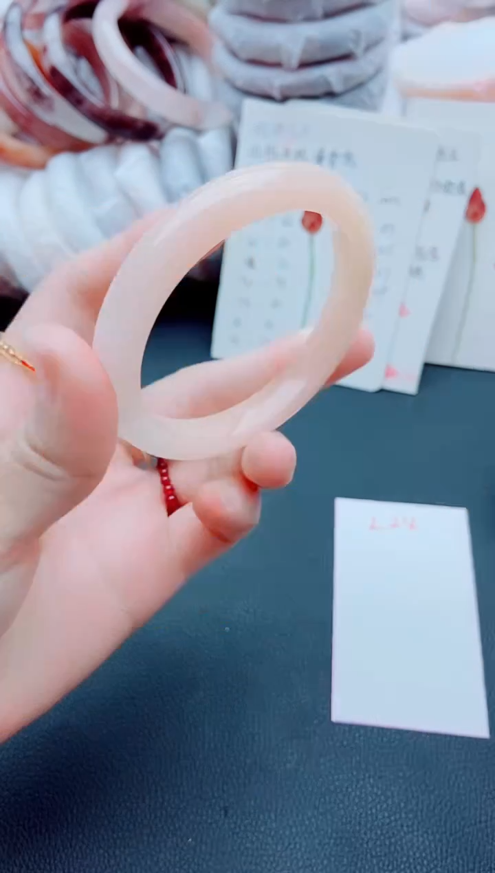 石英质玉未镶嵌手镯L24-59-60