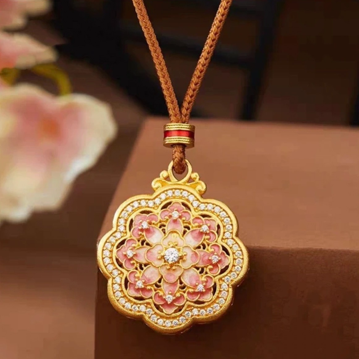 吊坠 黄色 点钻牡丹花吊坠（赠绳）