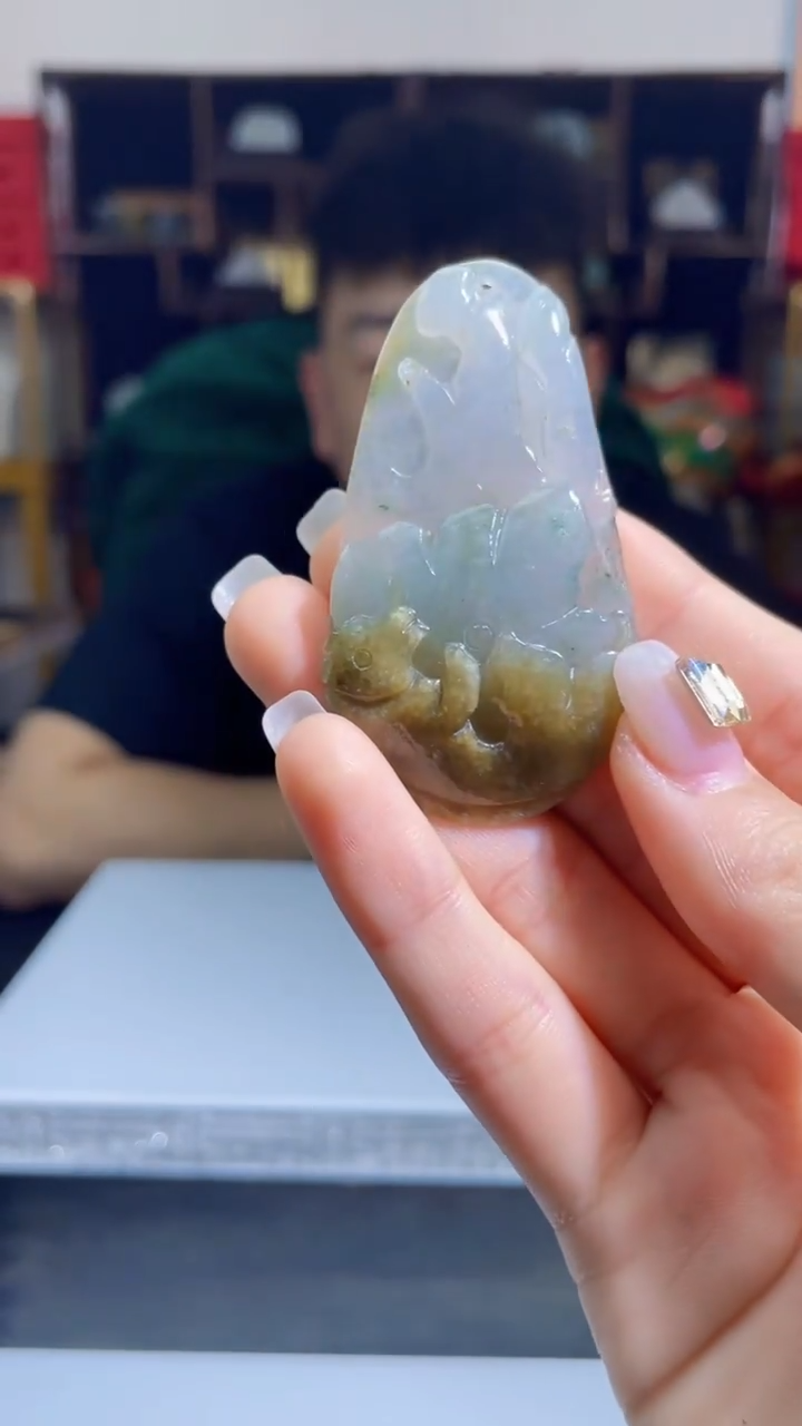 【闪购商品】翡翠吊坠(不含链)未镶嵌S47