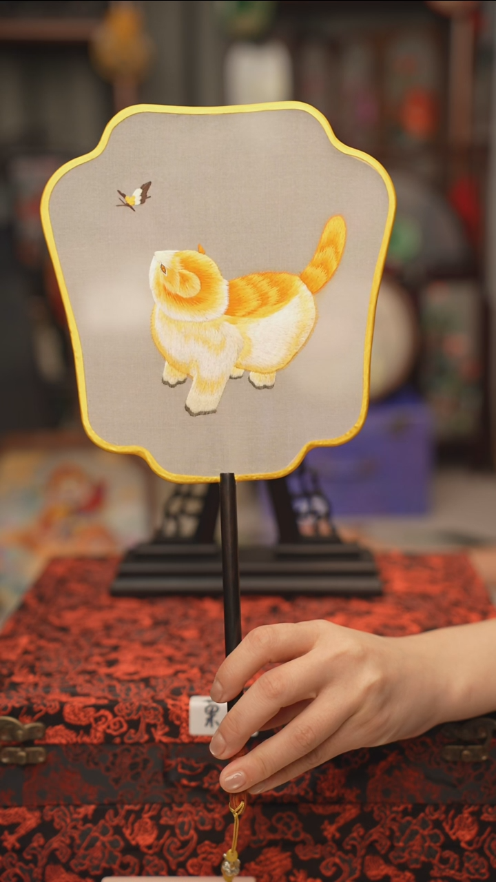 扇子团扇 绣花双面非遗