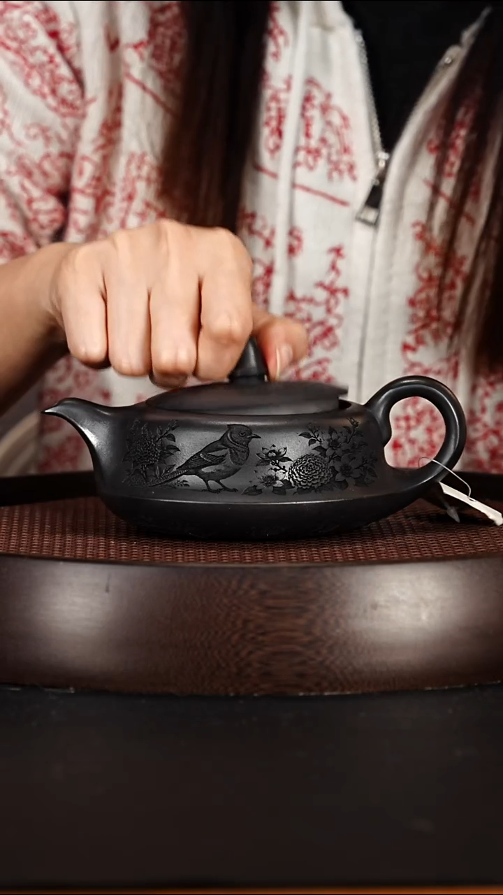 茶壶紫砂宜兴紫砂壶石黄泥料曲壶300cc