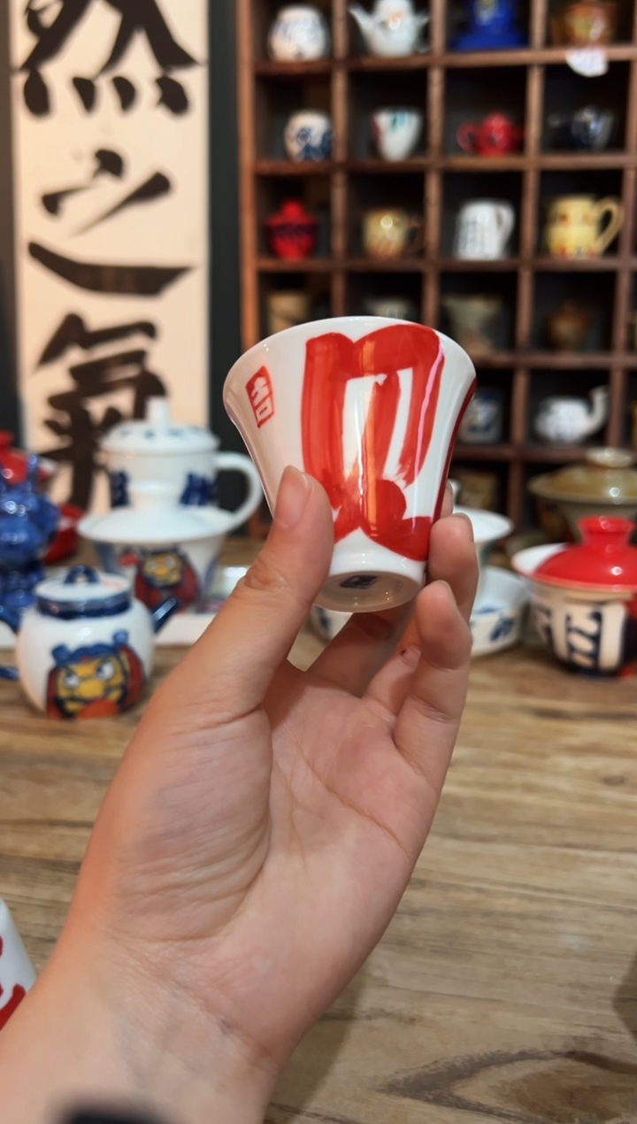 观云听雨原创手绘茶具