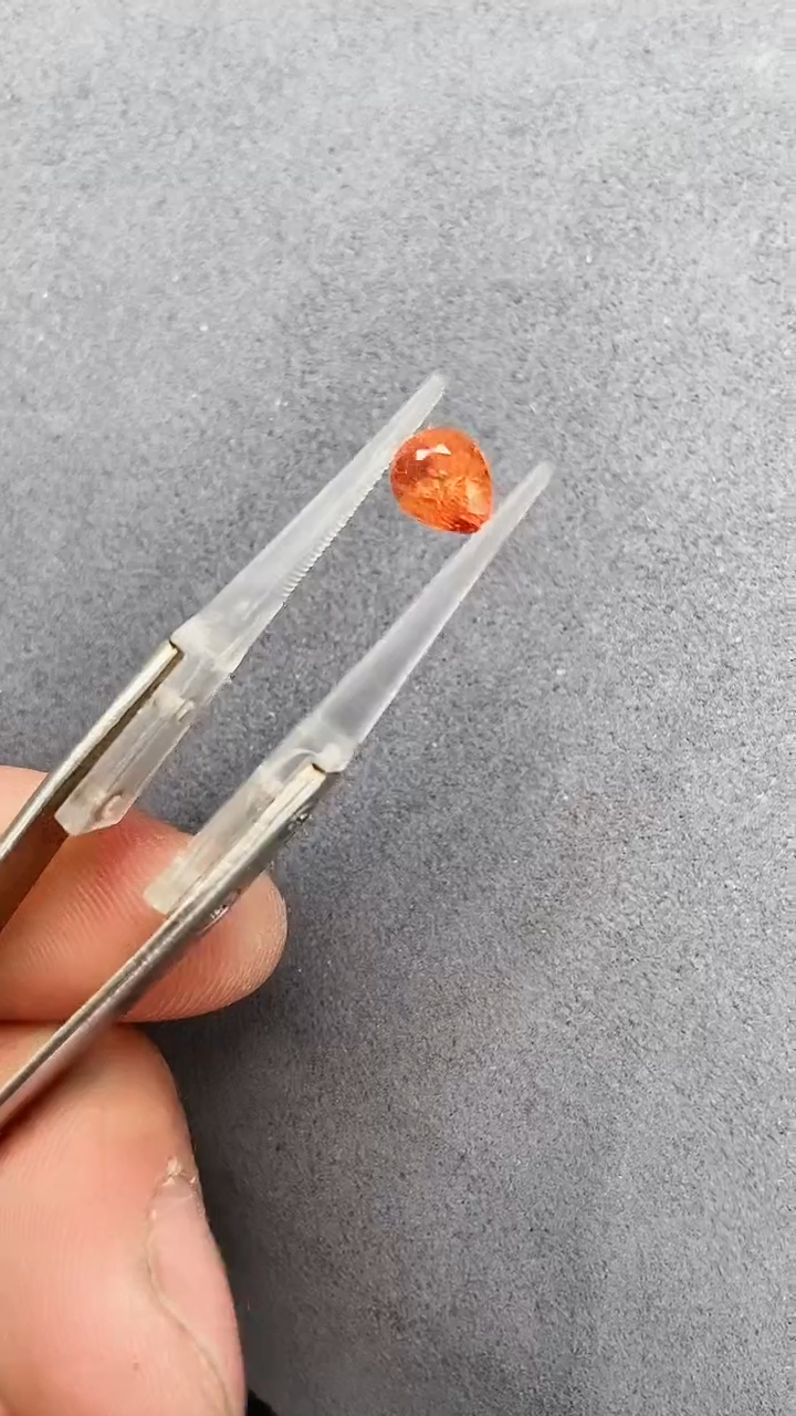 【闪购商品】石榴石（芬达石）裸石未镶嵌2ct