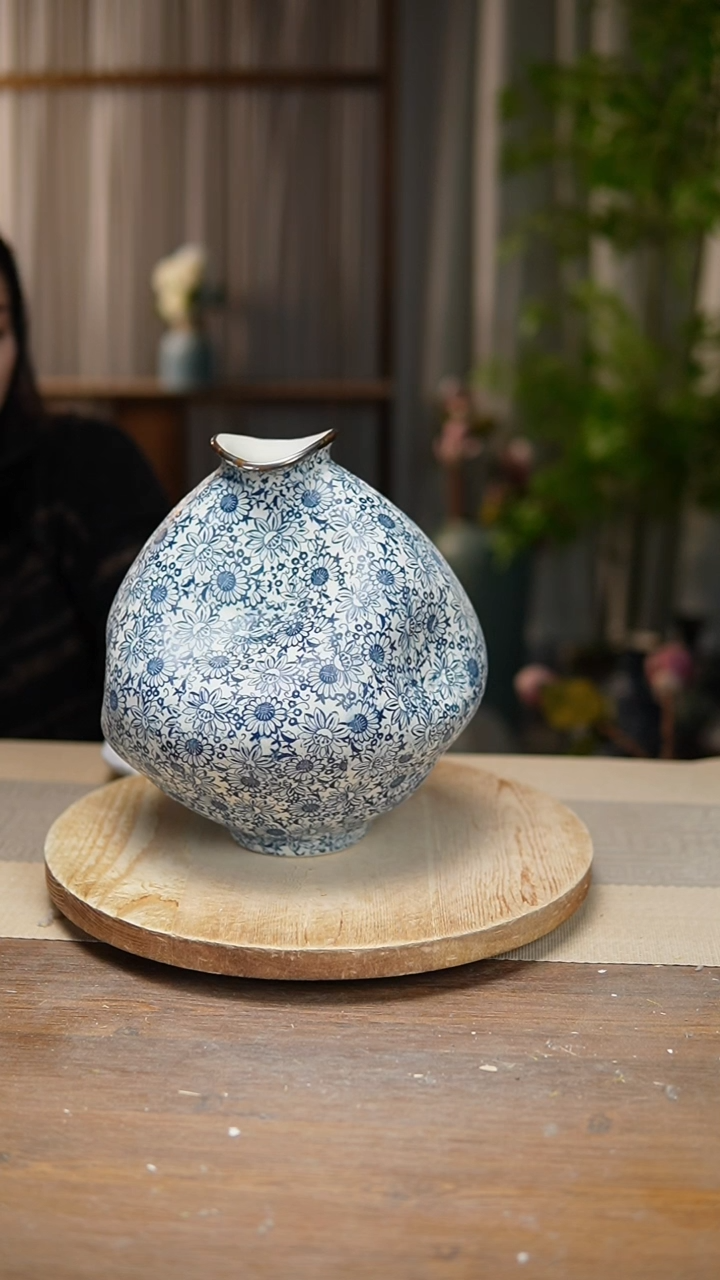 【闪购商品】陶瓷 花器青花瓷向日葵大肚