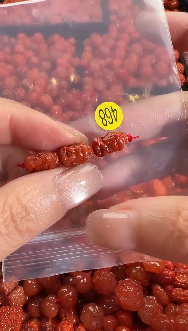 颈饰未镶嵌南红玛瑙1