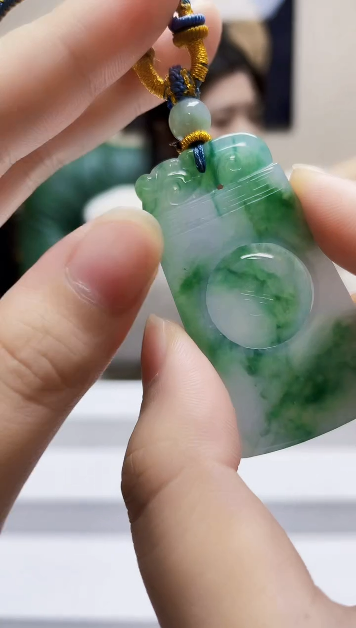 未镶嵌定制翡翠吊坠210