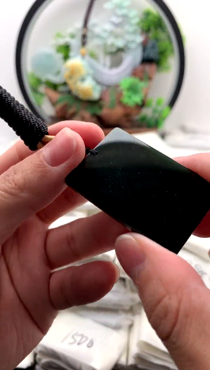 【闪购商品】和田玉颈饰未镶嵌无事牌