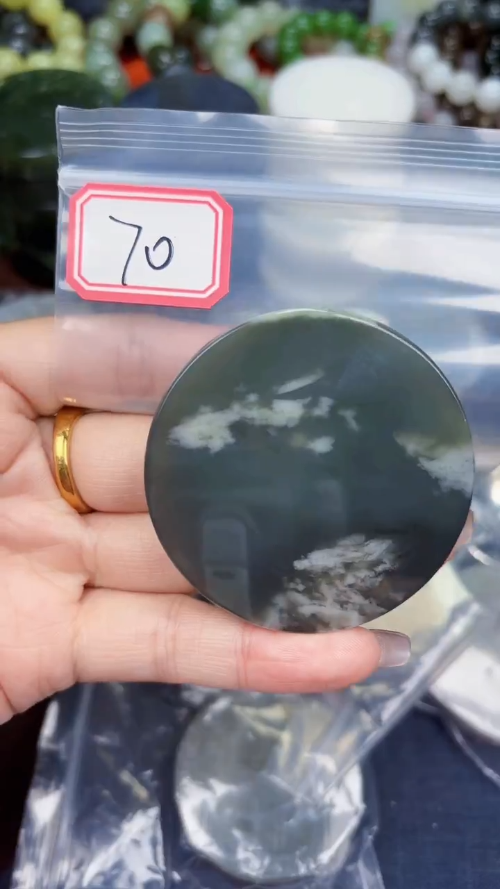 颈饰未镶嵌和田玉和田玉