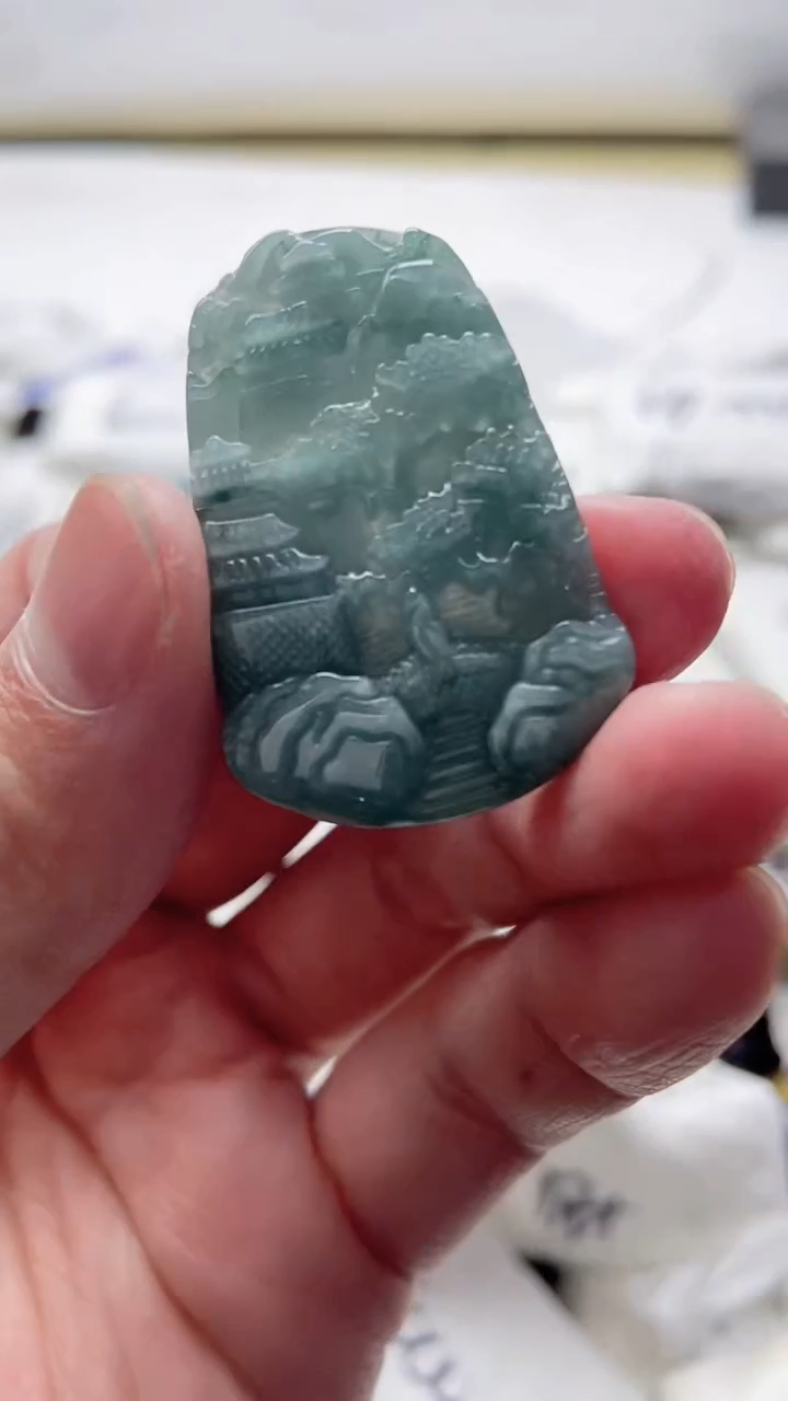 【闪购商品】翡翠颈饰未镶嵌88888888888