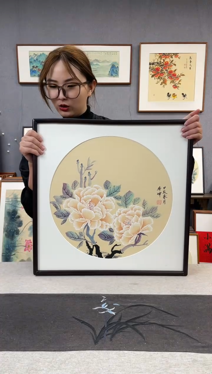 【闪购商品】国画李坤-手绘带框作品-53*53-牡丹