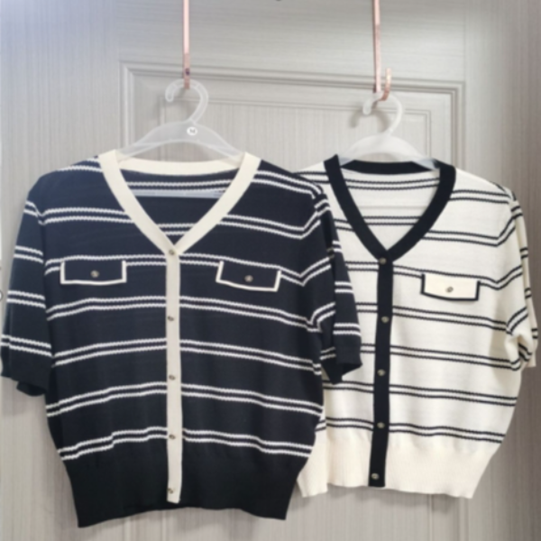 【粉丝专属福利】雅纯姿时尚单排扣针织气质上衣25007