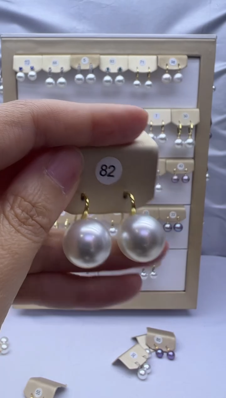 银S925镶嵌耳饰淡水珍珠82