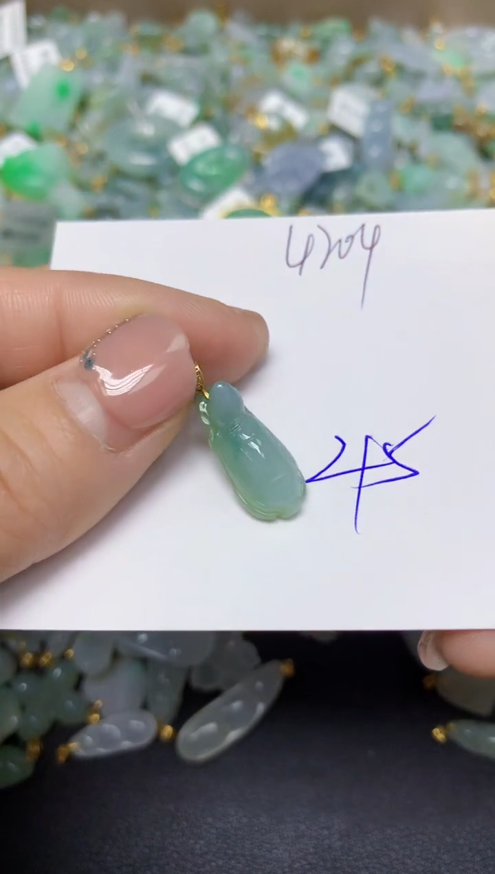 【闪购商品】翡翠挂件18K金镶嵌 天然翡翠A货