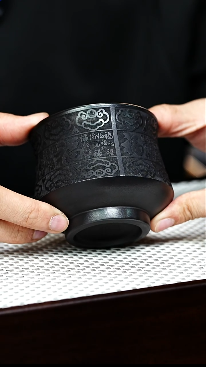 茶杯紫砂宜兴紫砂 主人杯 刻绘百福 石黄 李传魏h308