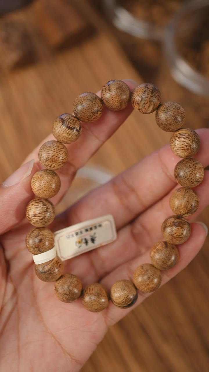 沉香手串香港虎斑结老料1.13-11克+xx0826