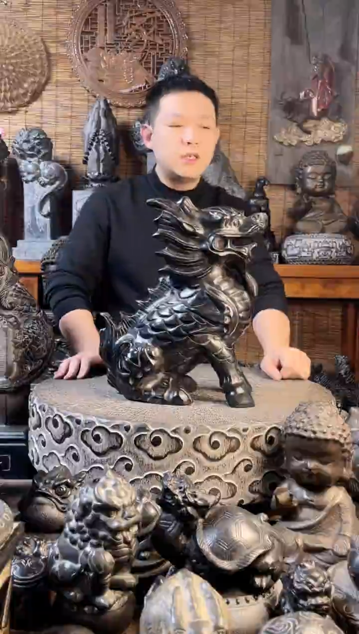 【闪购商品】35火麒麟天然青石雕刻