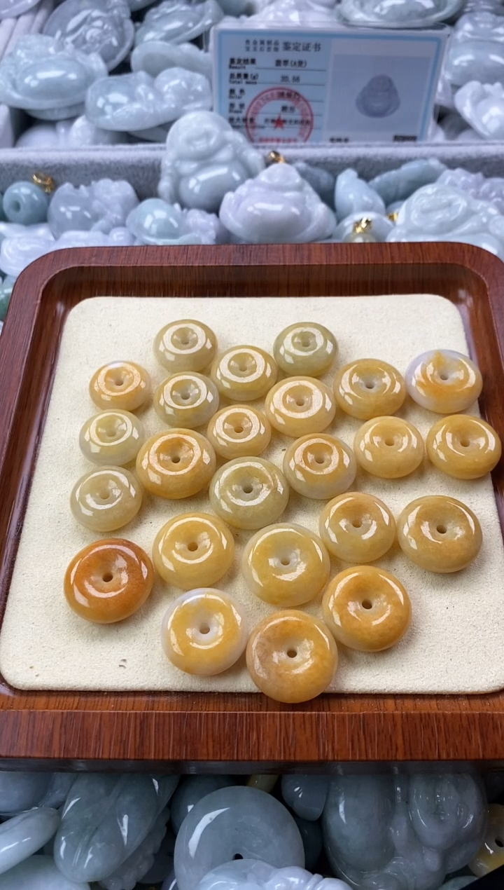 翡翠未镶嵌颈饰缅甸A货翡翠HP