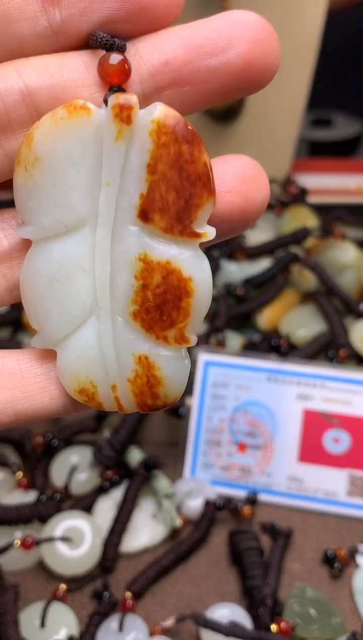 颈饰未镶嵌和田玉新疆料青海料清水和田玉吊坠