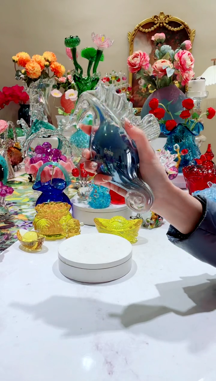 【闪购商品】琉璃手工艺品蓝色海马  微瑕