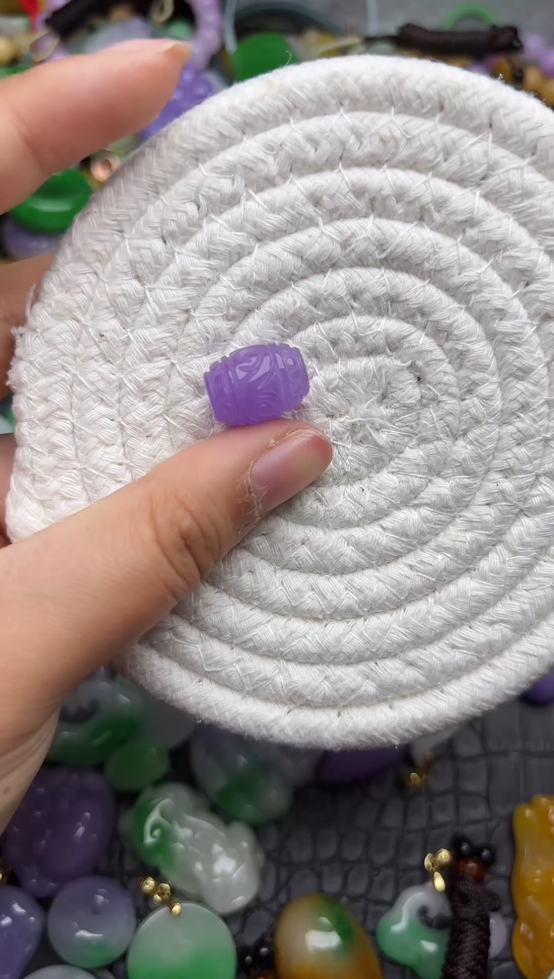 颈饰未镶嵌翡翠缅甸翡翠吊坠