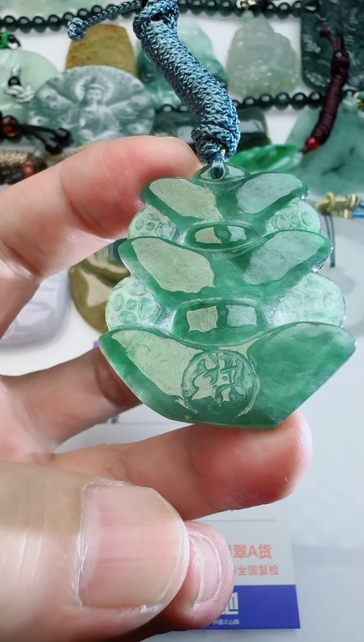 【闪购商品】翡翠颈饰未镶嵌111111111111