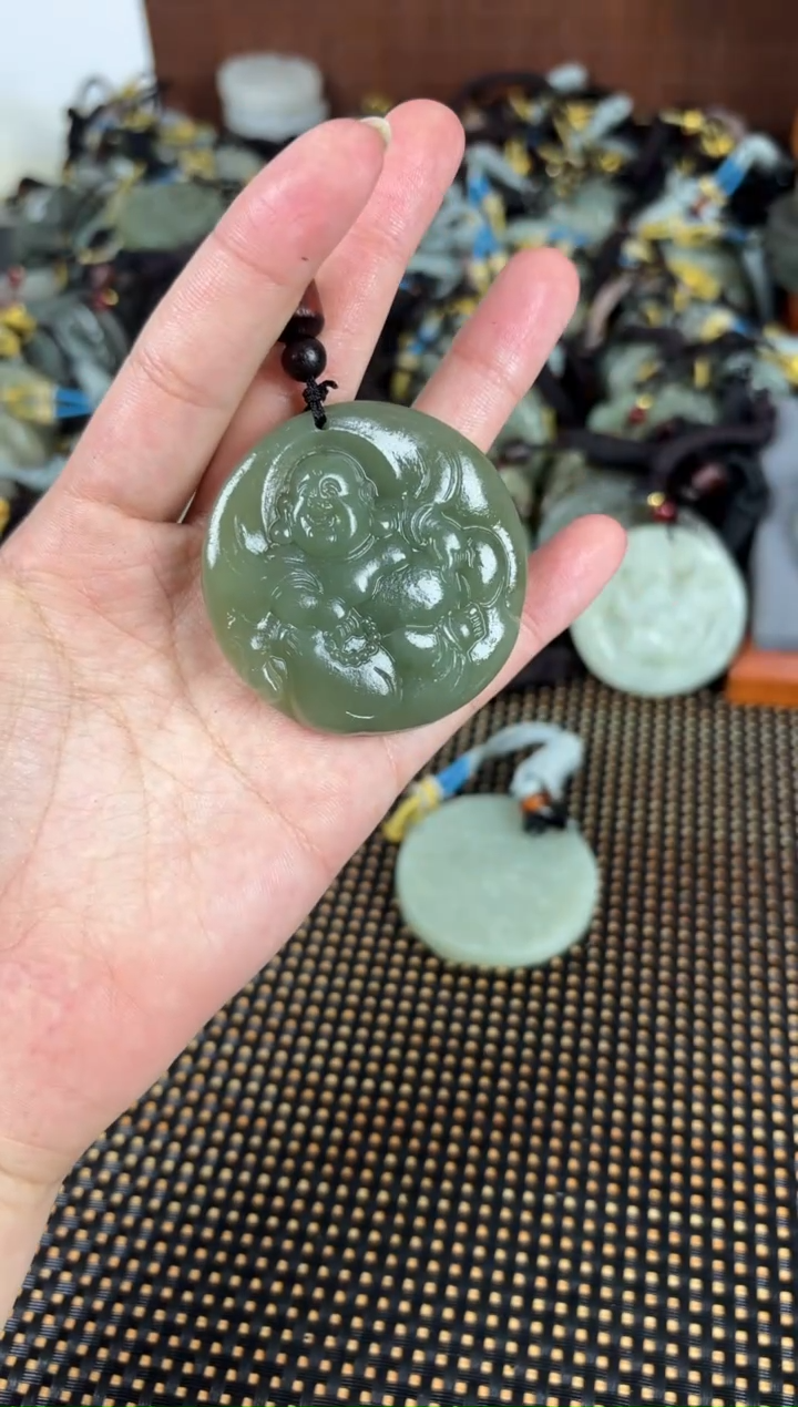 【闪购商品】和田玉颈饰未镶嵌1