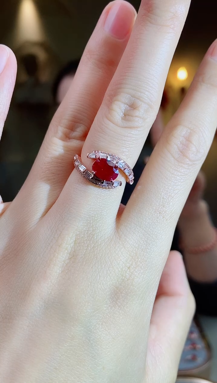 银S925镶嵌手饰红宝石手饰