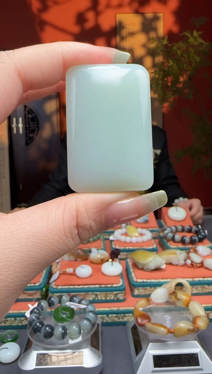 【闪购商品】和田玉吊坠未镶嵌吊坠