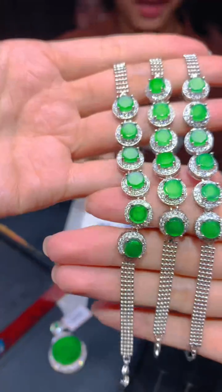 【闪购商品】定制翡翠未镶嵌145多样性发货（发其一）