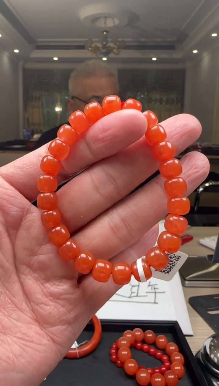 【闪购商品】南红玛瑙8mm保山手串老型未镶嵌多样性发一件