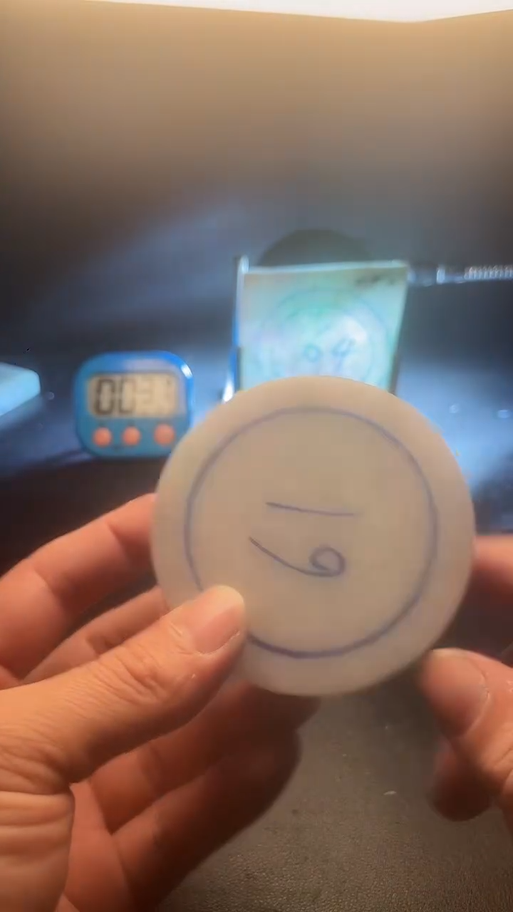 裸石翡翠蓝*：天然翡翠